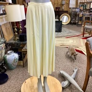 Pure Silk Calvin Klein Cream Skirt